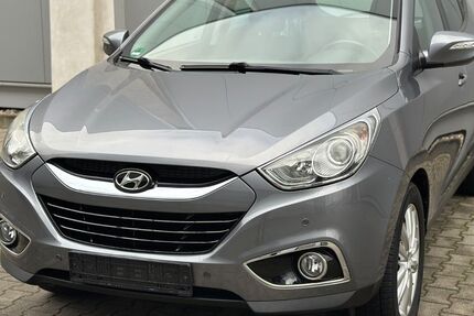 Hyundai ix35 118.000 km 9.790 &euro; Düsseldorf - Bezirk 8 40231