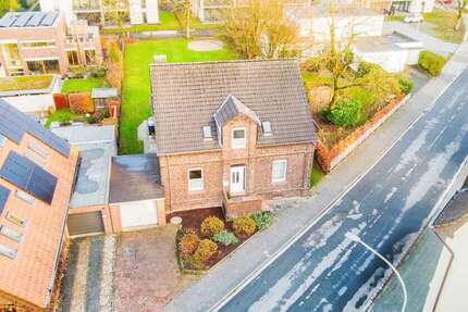 Haus Neukirchen-Vluyn Vluyn - 9 Zimmer, 167 m&sup2;, 439.000&euro; | Angebot:24635959