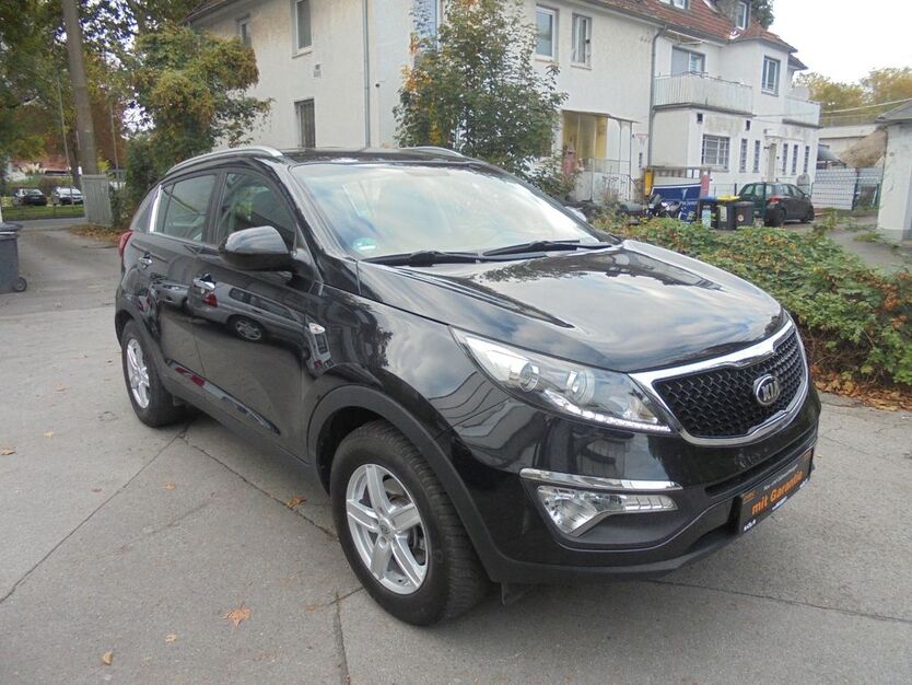 Kia Sportage 133.421 km 10.900 € Recklinghausen 45659