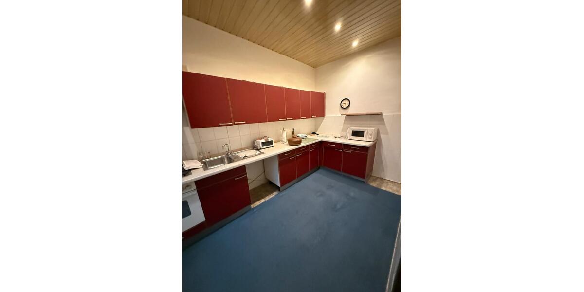 Einfamilienhaus Krefeld Benrad - 7 Zimmer, 250 m&sup2;, 400.000&euro; | Angebot:27162454