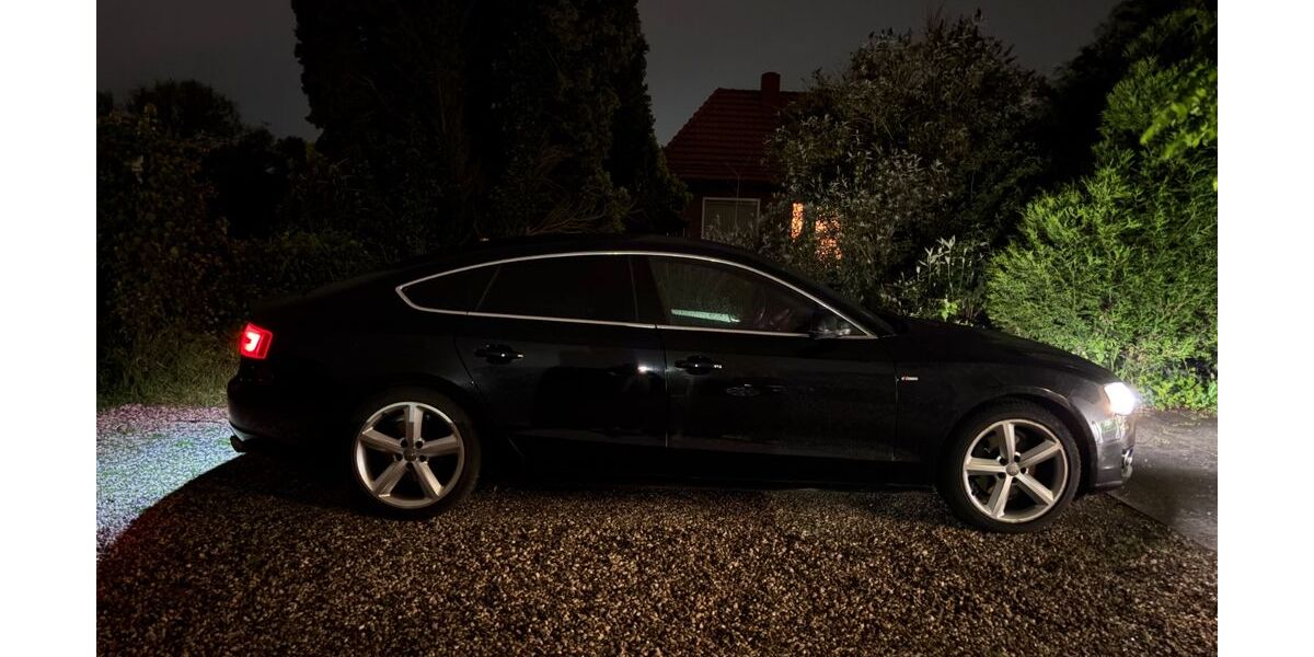 Audi A5 159.000 km 9.499 &euro; Wesel 46485