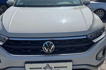VW T-Roc 41.688 km 17.599 &euro; Mülheim / Ruhr 45473