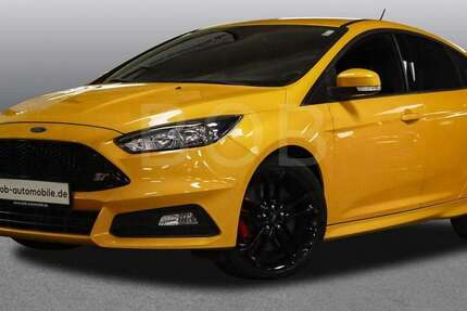 Ford Focus 67.180 km 20.480 € Essen 45141