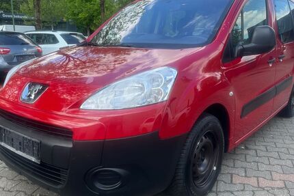 Peugeot Partner 218.886 km 1.990 &euro; Essen 45356