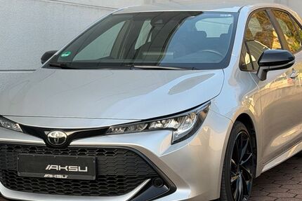 Toyota Corolla 81.200 km 13.690 &euro; Velbert 42551