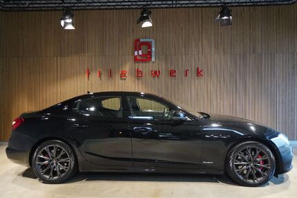Maserati Ghibli 63.000 km 45.941 &euro; Duisburg 47228