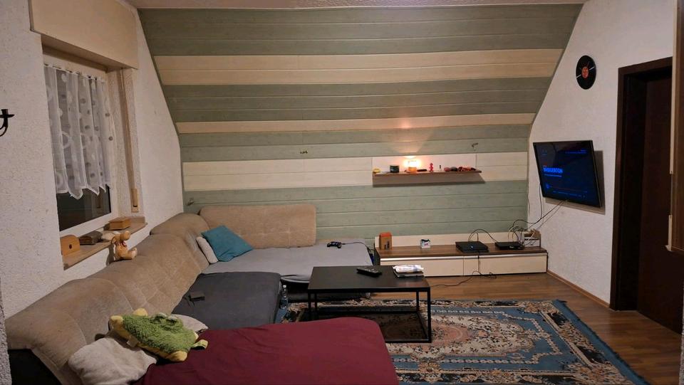 Etagenwohnung Moers Rheinkamp - 4 Zimmer, 90 m&sup2;, 950&euro; | Angebot:25369284