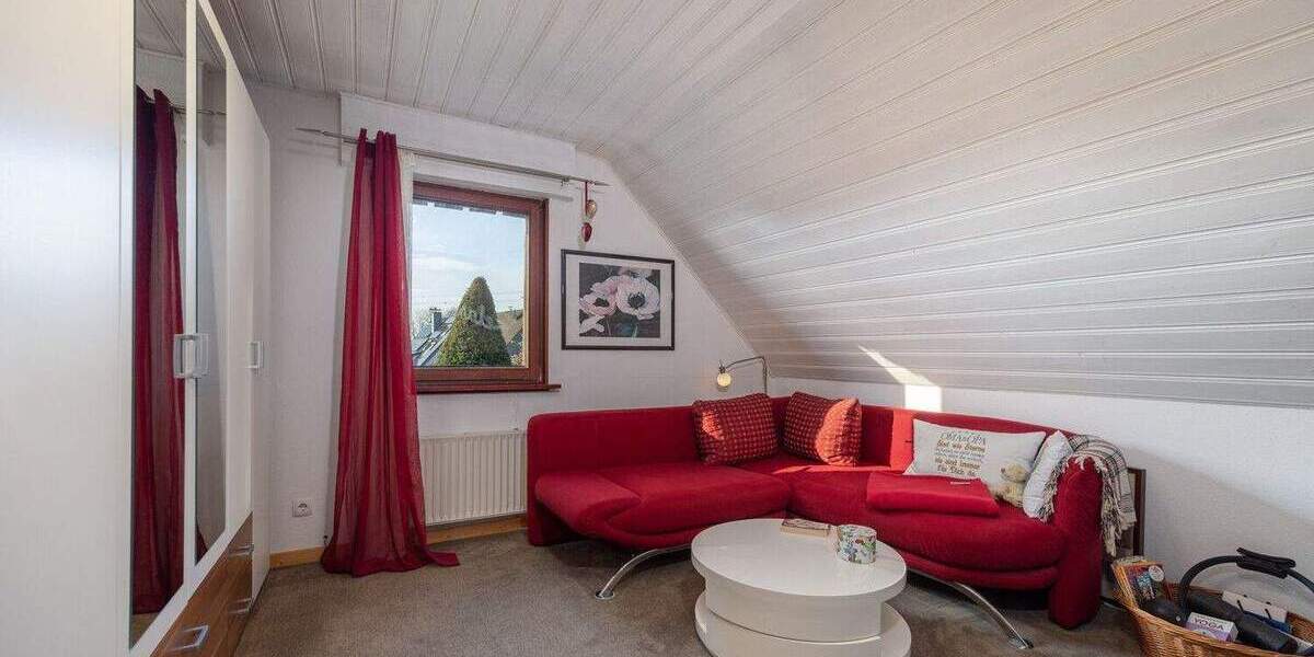 Einfamilienhaus Velbert Mitte - 4 Zimmer, 118 m&sup2;, 469.000&euro; | Angebot:24724074