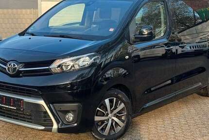 Toyota Proace 143.000 km 21.800 &euro; Düsseldorf 40233
