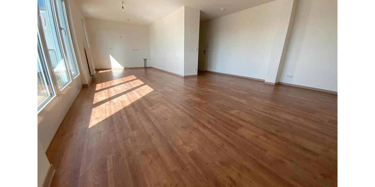 Dachgeschoßwohnung Meerbusch - 3 Zimmer, 99 m&sup2;, 1.415&euro; | Angebot:26235355