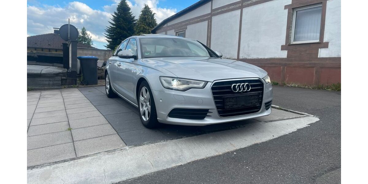 Audi A6 291.571 km 9.850 &euro; Velbert 42551