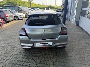 Suzuki Swift Comfort CVT Hybrid +Totw+Navi+RCAm+LED+ 4.678 km 21.450 &euro; Meerbusch 40667
