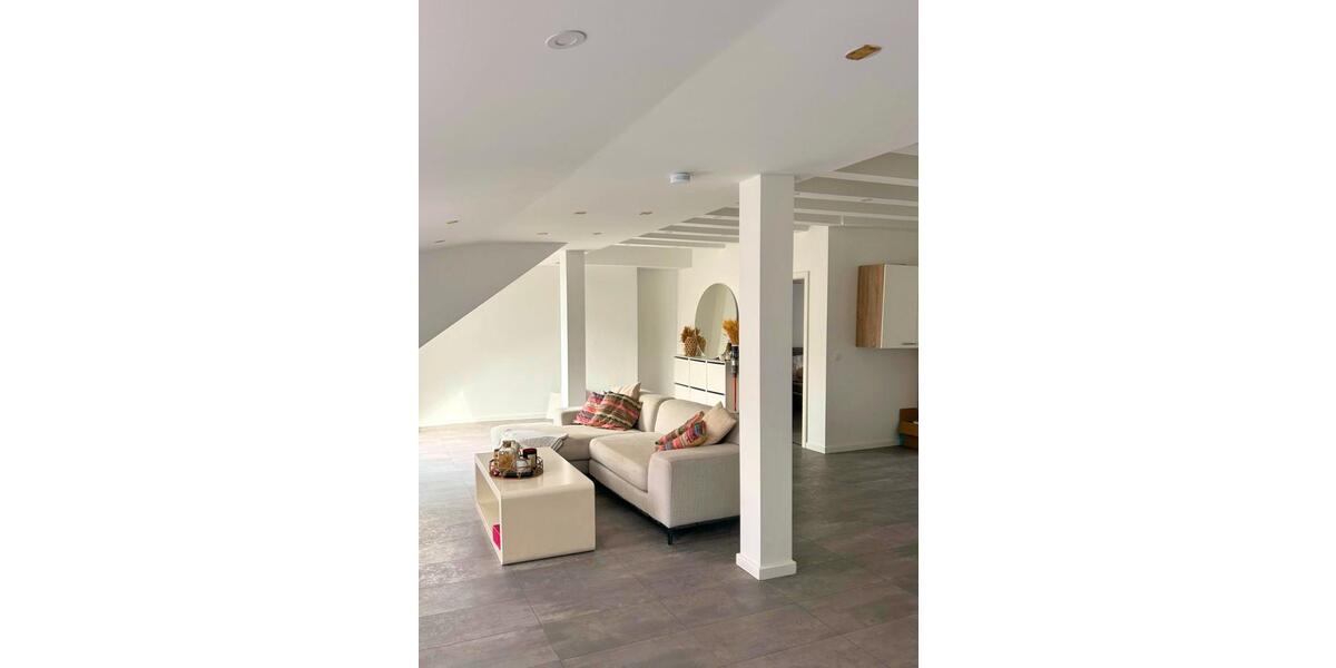 Etagenwohnung Düsseldorf Stadtbezirk 6 - 2 Zimmer, 74 m&sup2;, 285.000&euro; | Angebot:26414887