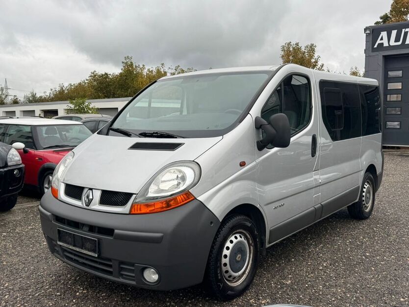 Renault Trafic 192.000 km 6.900 € Kamp-Lintfort 47475