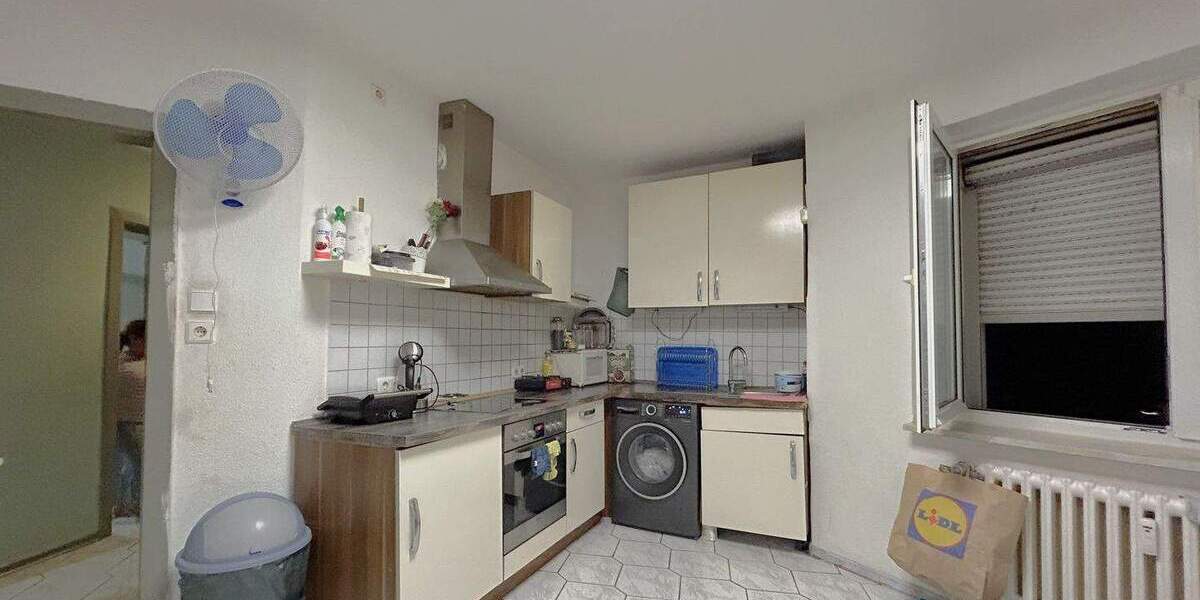 Etagenwohnung Duisburg Untermeiderich - 3 Zimmer, 82 m&sup2;, 114.000&euro; | Angebot:25865311
