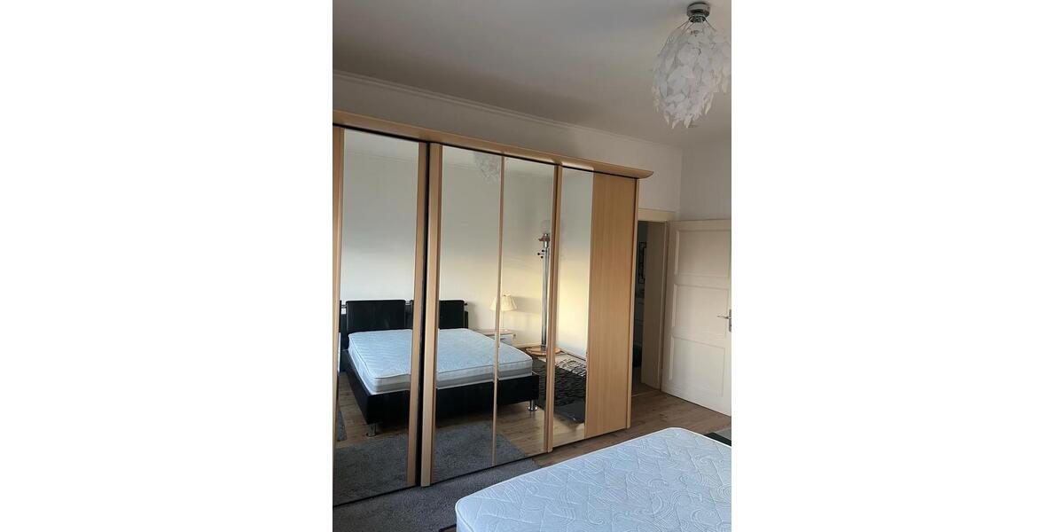 Etagenwohnung Krefeld Benrad - 2 Zimmer, 82 m&sup2;, 943&euro; | Angebot:26367892