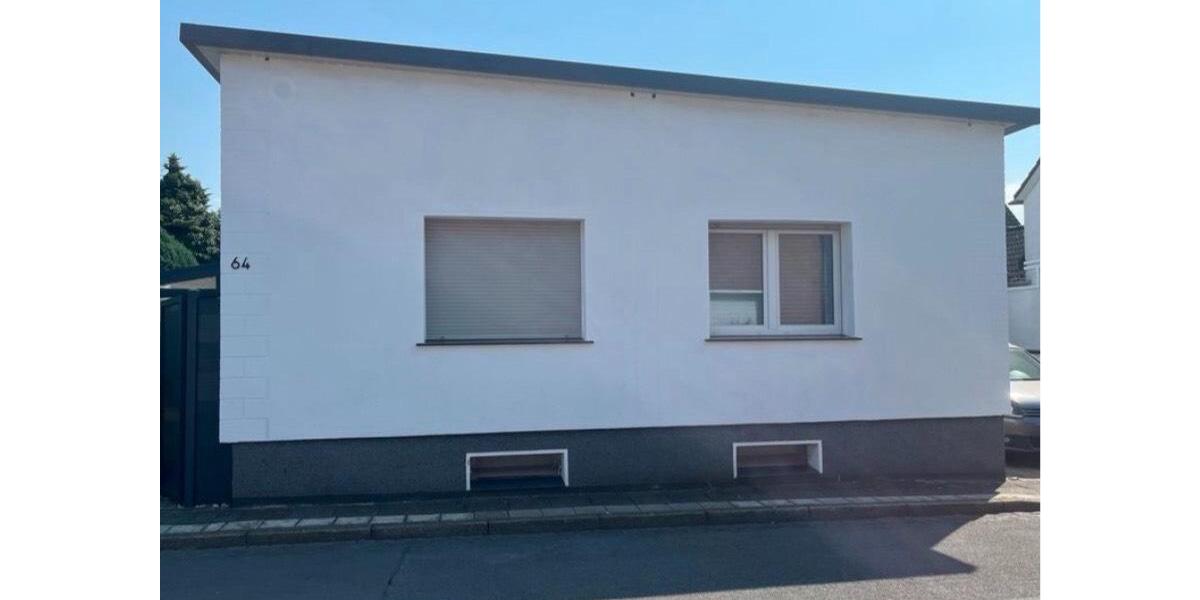 Freistehendes Einfamilienhaus Bungalow mit 10 kWp PV-Anlage 3 zimmer