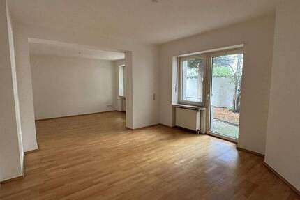 Bezugsfreie Wohnung mit Garten in Pempelfort - Machen Sie diese Räume zu Ihrem neuen Zuhause! 2 zimmer
