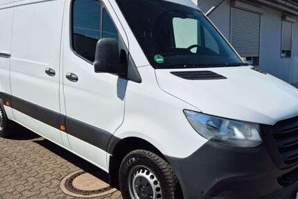 Mercedes-Benz Sprinter 298.000 km 15.469 &euro; Düsseldorf 40591
