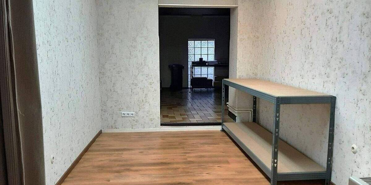 Gewerbeobjekt Duisburg Neudorf-Nord - 3 Zimmer, 50 m&sup2;, 500&euro; | Angebot:26903954