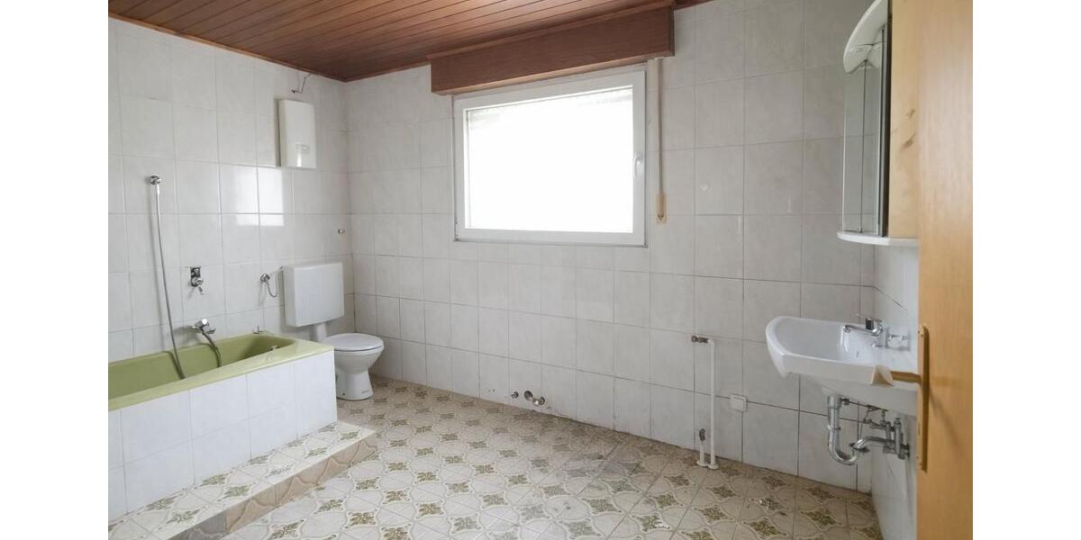 Erdgeschoßwohnung Duisburg Beeck - 4 Zimmer, 80 m&sup2;, 500&euro; | Angebot:26234172