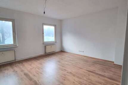 Wohnung zum Mieten in Duisburg 310 € 56.3 m²