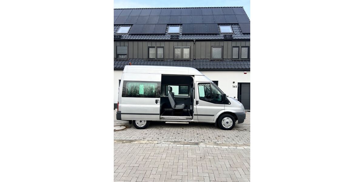 Ford Transit 95.421 km 12.479 &euro; Düsseldorf 40599