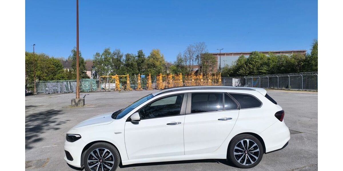 Fiat Tipo 102.000 km 8.800 &euro; Gelsenkirchen 45891