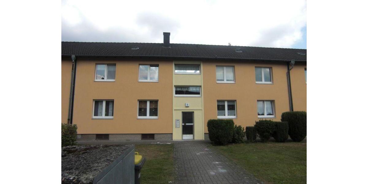 3 12 Raum im Erdgeschoss in ruhiger Lage ! 3.5 zimmer