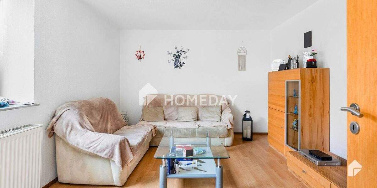 Etagenwohnung Bottrop Welheim - 9 Zimmer, 145 m&sup2;, 195.000&euro; | Angebot:24991055