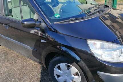 Renault Scenic 154.000 km 2.500 &euro; Oberhausen 46147