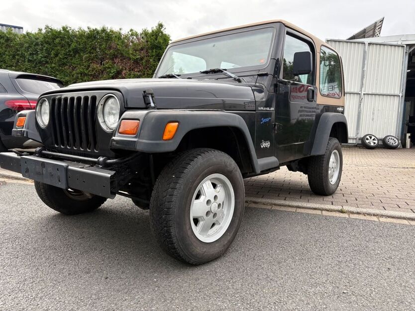Jeep Wrangler 165.000 km 8.999 € Bochum 44809