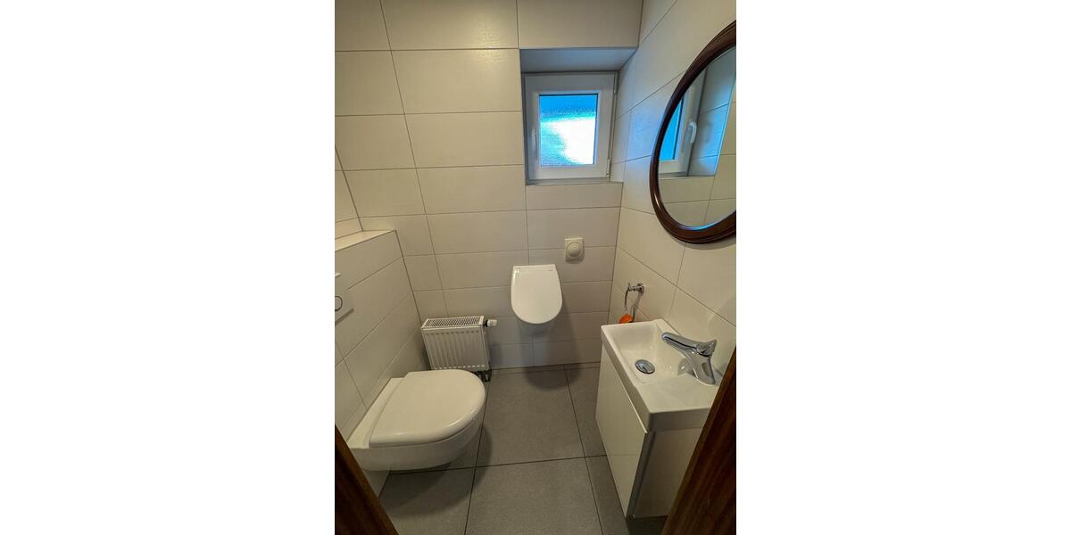 Reihenhaus Voerde (Niederrhein) - 4.5 Zimmer, 130 m&sup2;, 1.500&euro; | Angebot:24833347