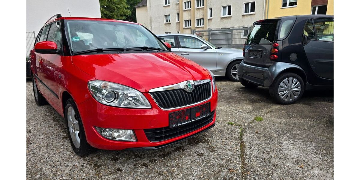 Skoda Fabia 164.000 km 3.300 &euro; Essen 45144