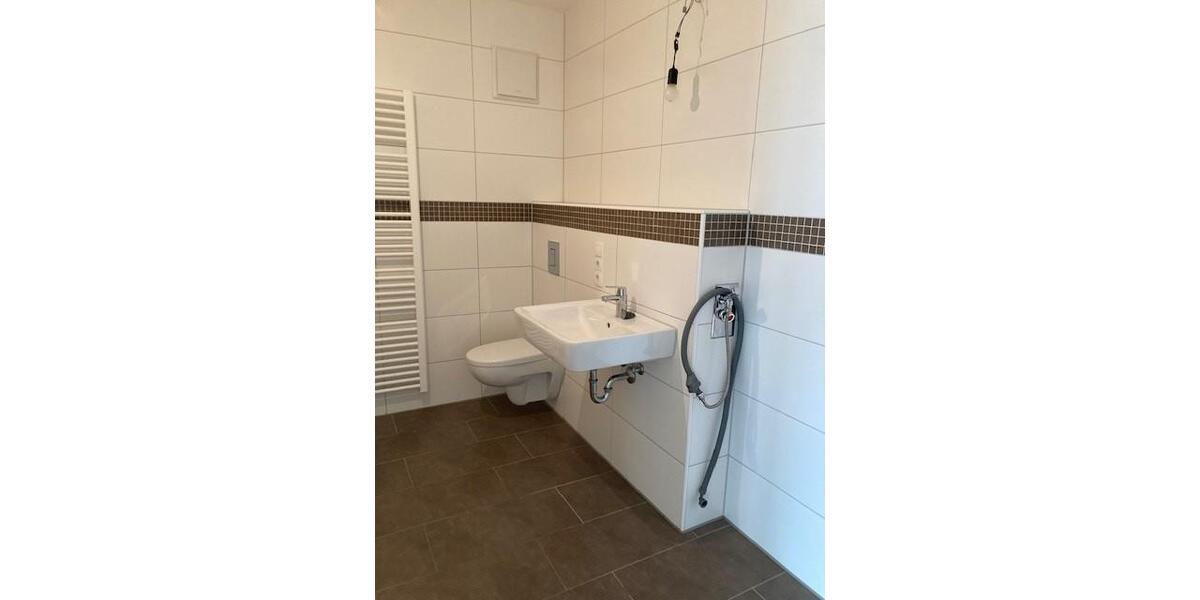 Etagenwohnung Meerbusch - 2 Zimmer, 69 m&sup2;, 985&euro; | Angebot:26248407