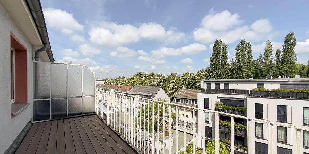 Etagenwohnung Düsseldorf Pempelfort - 2 Zimmer, 82 m&sup2;, 1.380&euro; | Angebot:26971488