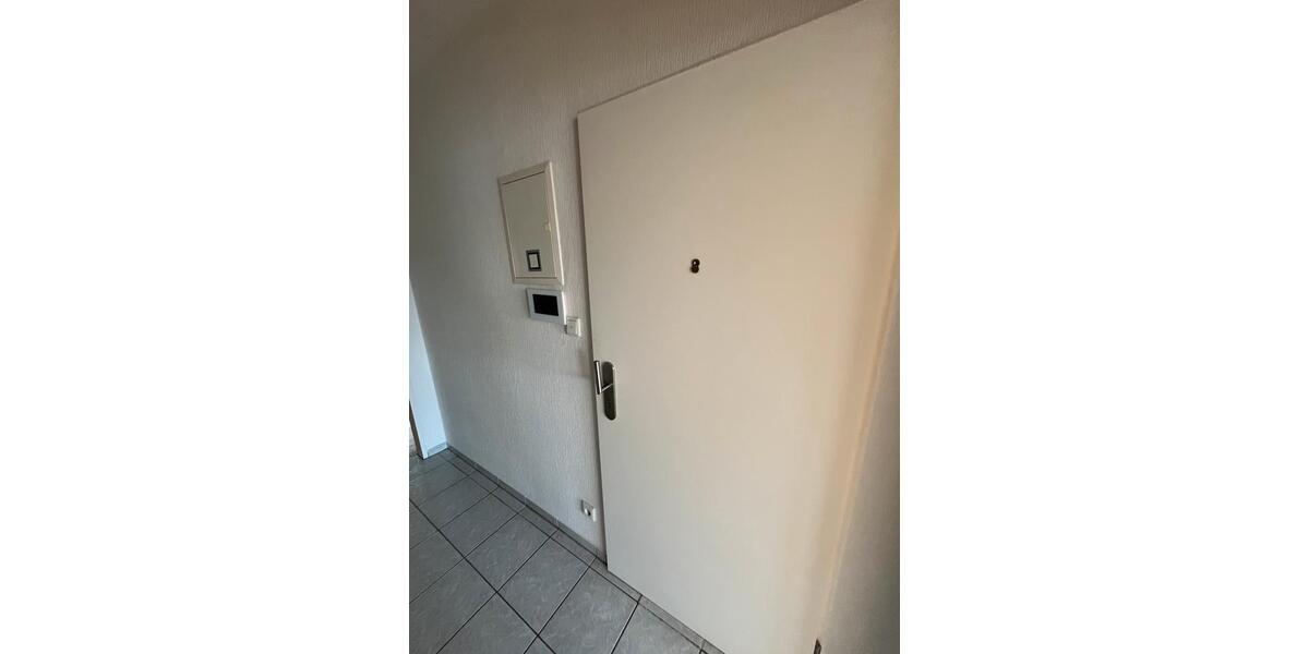 Etagenwohnung Krefeld Fischeln - 4 Zimmer, 120 m&sup2;, 1.260&euro; | Angebot:26395053
