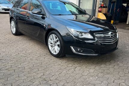 Opel Insignia 191.000 km 6.480 &euro; Essen 45141