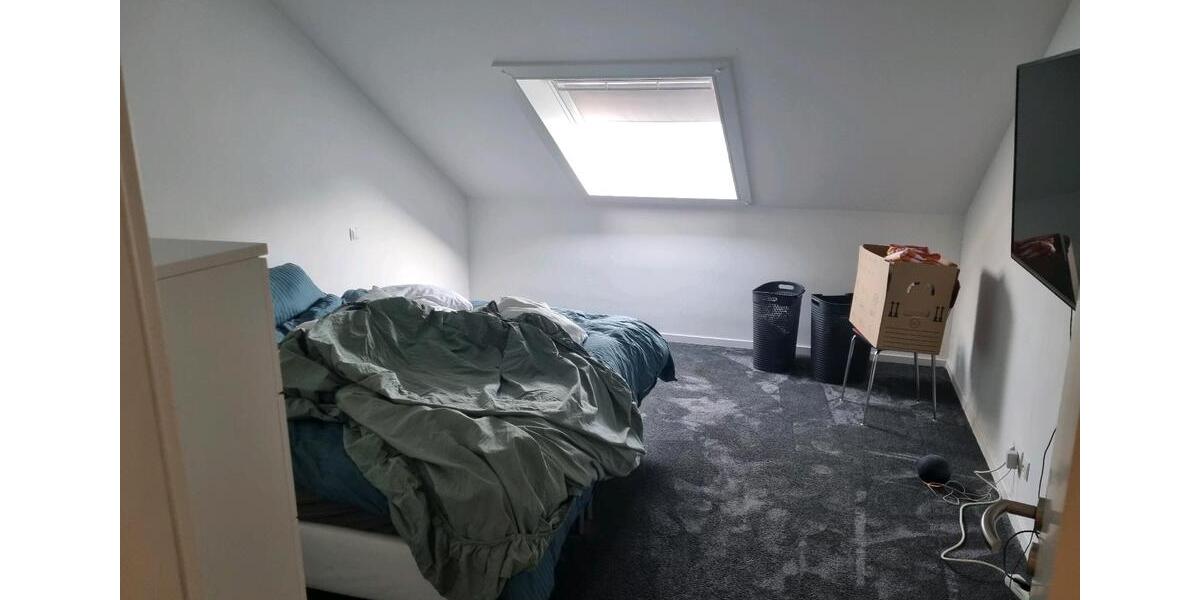 Dachgeschoßwohnung Wesel - 3.5 Zimmer, 96 m&sup2;, 960&euro; | Angebot:26123571