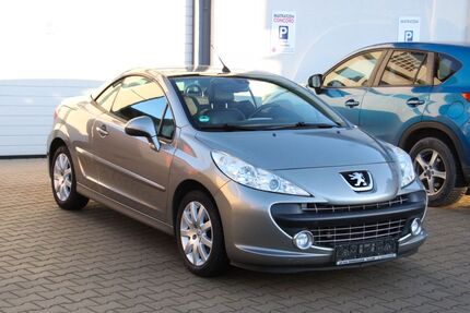 Peugeot 207 117.000 km 4.490 &euro; Velbert 42549