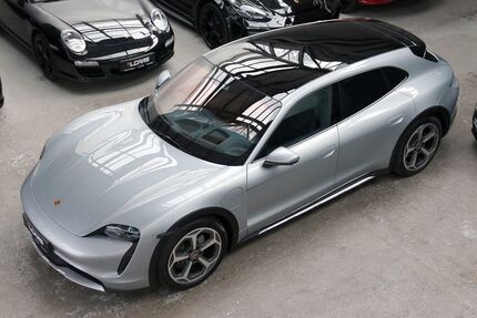 Porsche Taycan 37.661 km 58.490 &euro; Düsseldorf 40237