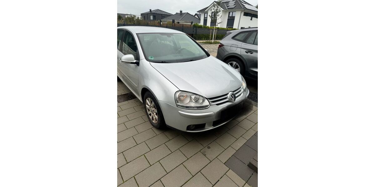 VW Golf 320.000 km 2.850 &euro; Tönisvorst 47918