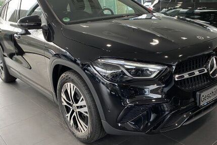 Mercedes-Benz GLA 200 8.000 km 44.790 &euro; Essen 45257