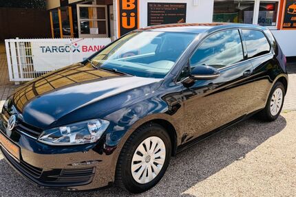 VW Golf 131.480 km 8.880 &euro; Moers 47445