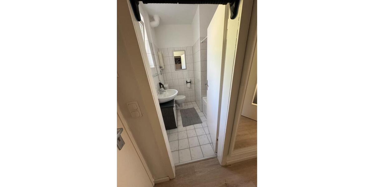 Etagenwohnung Essen Stadtbezirk II - 1.5 Zimmer, 40 m&sup2;, 510&euro; | Angebot:26399821