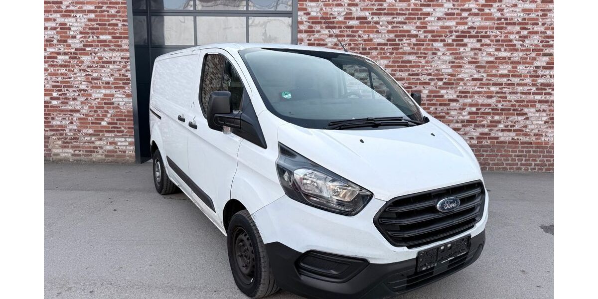 Ford Transit Custom 254.000 km 5.900 &euro; Essen 45219