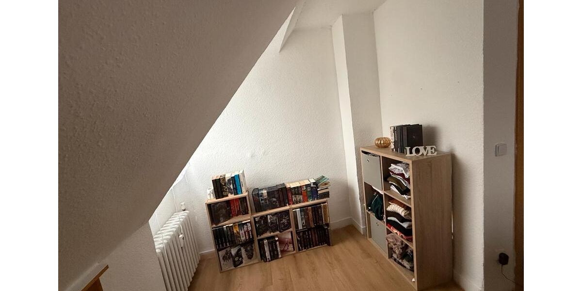 Dachgeschoßwohnung Herne Wanne - 2.5 Zimmer, 47 m&sup2;, 330&euro; | Angebot:25612739