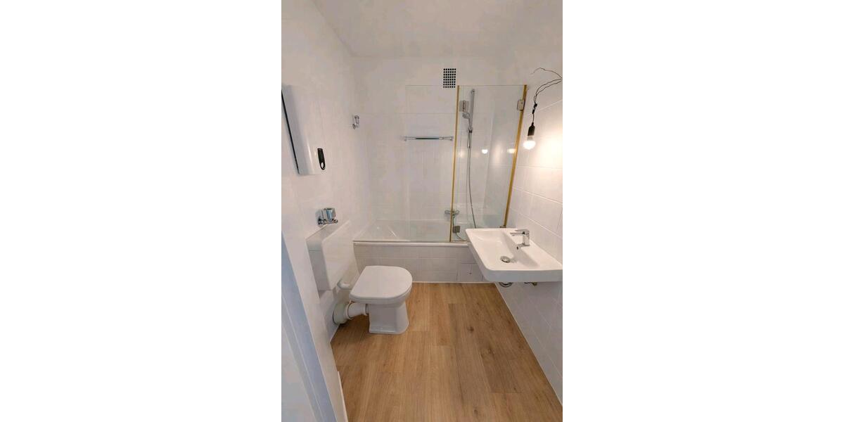 Etagenwohnung Krefeld Dießem - 3 Zimmer, 68 m&sup2;, 980&euro; | Angebot:25596609