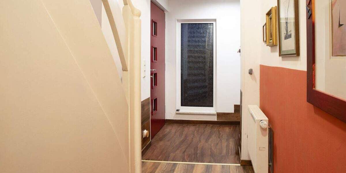 Mehrfamilienhaus, Wohnhaus Bottrop Eigen - 8 Zimmer, 145 m&sup2;, 638.000&euro; | Angebot:24566966