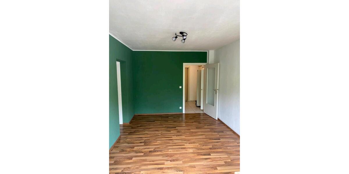 2,5-Zimmer-Wohnung EinbaukücheBalkon 2.5 zimmer